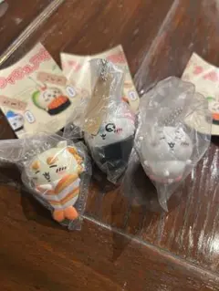 ちいかわ寿司フィギュアキーホルダー　3点セット