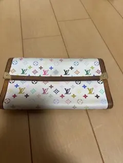 Louis Vuitton 長財布　レディース