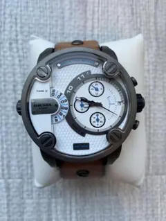 DIESEL TIME 2 腕時計 ホワイト/ブラウンのサムネイル