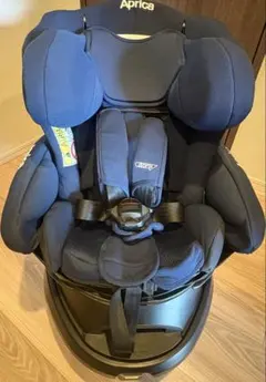 【美品】 Aprica ディアターン プラス ISOFIX ネイビー チャイルド