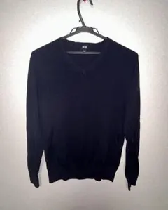 UNIQLO Vネック長袖セーター S 黒