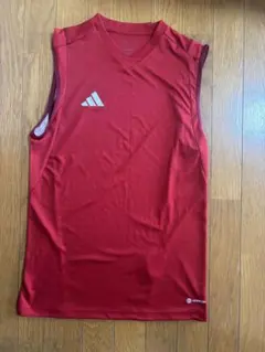 adidas タンクトップ ノースリーブ