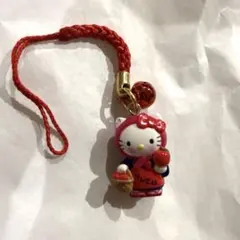 青森限定　ご当地キティ　みちのくキティ物語　りんご娘　根付け ストラップ