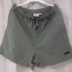 グラミチ　ナイロンショートパンツ