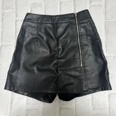 スカート風 パンツ ブラックのサムネイル