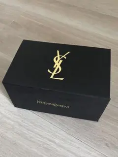 YSLギフトボックス
