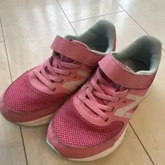【18センチ】New Balance ピンク スニーカー ベルクロ付き
