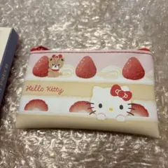 サンリオ ハローキティ シークレットフラットミニポーチ