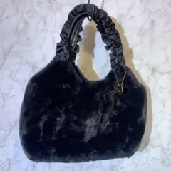 ふわふわ ファーバッグ ブラック