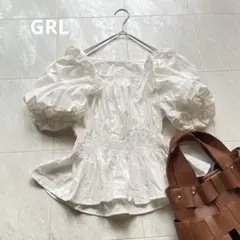 GRL パフスリーブ ペプラムブラウス ホワイト シャーリング ギャザー M