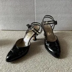 Salvatore Ferragamo パテントレザー サンダルのサムネイル
