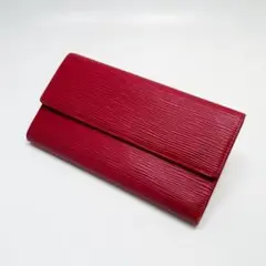 ルイヴィトン エピ ポルトトレゾール インターナショナル 赤 長財布