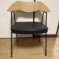 アクタス チェアのサムネイル