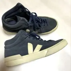VEJA ネイビー スエード ハイカットスニーカー