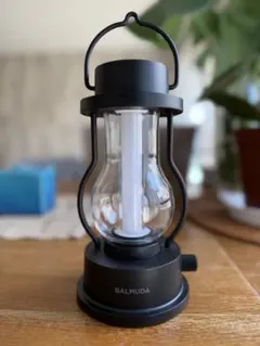 【新品未開封】バルミューダ　ランタン　LO2A-BK（黒） BBIQ特選ショップ | 【バルミューダ】バルミューダ ザ・ランタン