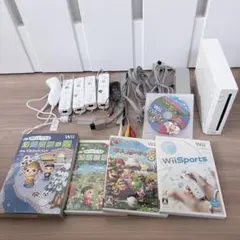 Wii 本体 ソフト4本 リモコン4個 ヌンチャク1個　攻略本　セット