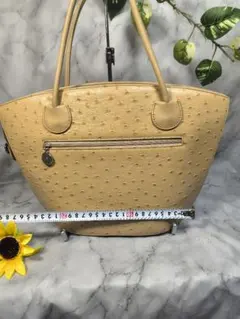 ✨HANAE MORI✨ベージュ✨オーストリッチ風✨ハンドバッグ✨のサムネイル