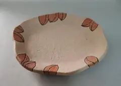 有田焼・手書き木ノ葉絵変形三足皿・新品未使用