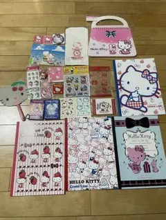 公*o様 【新品未使用】【レア商品】ハローキティ ノート、シール、メモ帳、カード