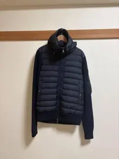 定価20万訳あり価格 MONCLER ネイビー フード付きダウンジャケット