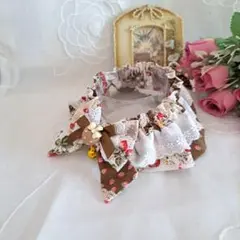 いちご幅広シュシュ(赤)わんちゃん猫ちゃん用 - メルカリ