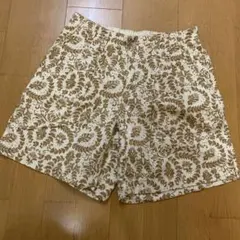 earth music & ecology 花柄ショートパンツ S