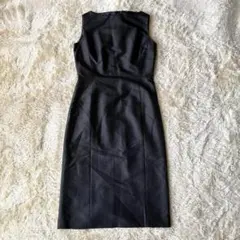 23区 ワンピース ノースリーブ ひざ丈 シルク混 バックスリット 黒 38