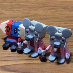 希少！まとめ売り キャラクターグッズ 9体セット ポケモン ドラクエほか 時代物