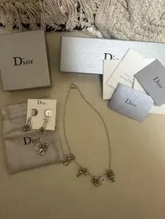 クリスチャンディオール パール リング ピアス ネックレスセット　シルバー