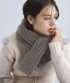 【WEB限定】ストライプ ボアスリット マフラー