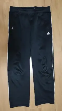 adidas ブラックジャージパンツ
