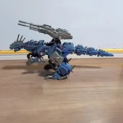 ゾイド　HMM　ジェノザウラー　レイヴン仕様　ジャンク ゾイド HMM ジェノザウラー レイヴン仕様 ジャンク - メルカリ