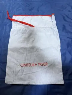 Onitsuka Tiger シューズケース 未使用 赤