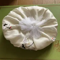 お宮参り用 鶴刺繍の白い帽子