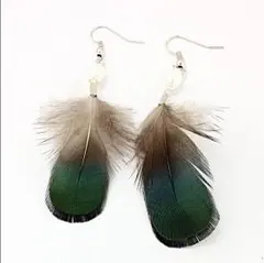 ピアス・フェザー・羽・ハンドメイドピアス