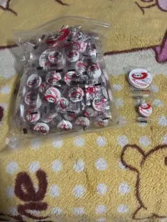 フェイスマスク １００個入り