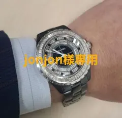 CHANEL J12 自動巻き腕時計 ブラック/シルバー　42ミリのサムネイル