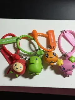 たまごっち キャラクターキーホルダー 4種セット