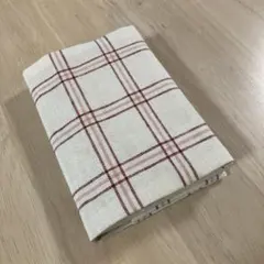 チェック柄の布製ブックカバー　ハンドメイド