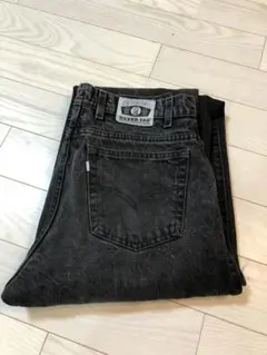 Item thumbnail for item dfa2b13a-506f-4aa9-a778-a6cda1baf208