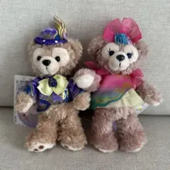 【新品タグ付き】ディズニー＃ダッフィー　シェリーメイ　ぬいぐるみバッジ