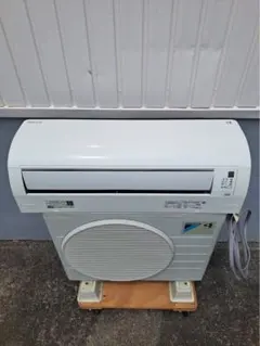 福様！！主に12畳用まで 日立 HITACHI RAS-SE25E (W) - メルカリ