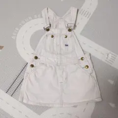 Item thumbnail for item ac4140f5-11aa-4e58-9adf-c32a3fdee7f0