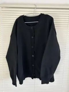 ニットカーディガン