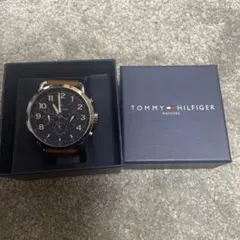 値下げ　TOMMY HILFIGER クロノグラフ 時計 ネイビーのサムネイル