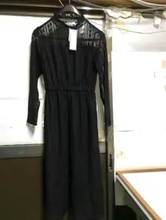 Lax Dan Tia 長袖レースワンピース　Mサイズ　新品、タグ付★1412X