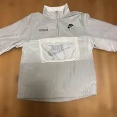 Nike ナイロンハーフジップ