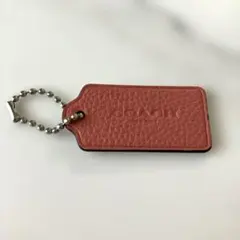 【コーチ】レザータグ　キーホルダー ピンク