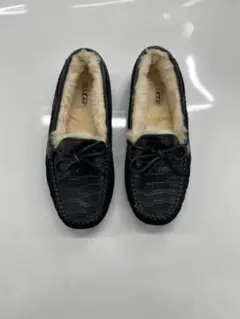UGG モカシン ボア ブラック クロコ型押し シープスキン ルームシューズ