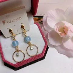 新品未使用 ブルーカラー玉 小ぶりイヤリング